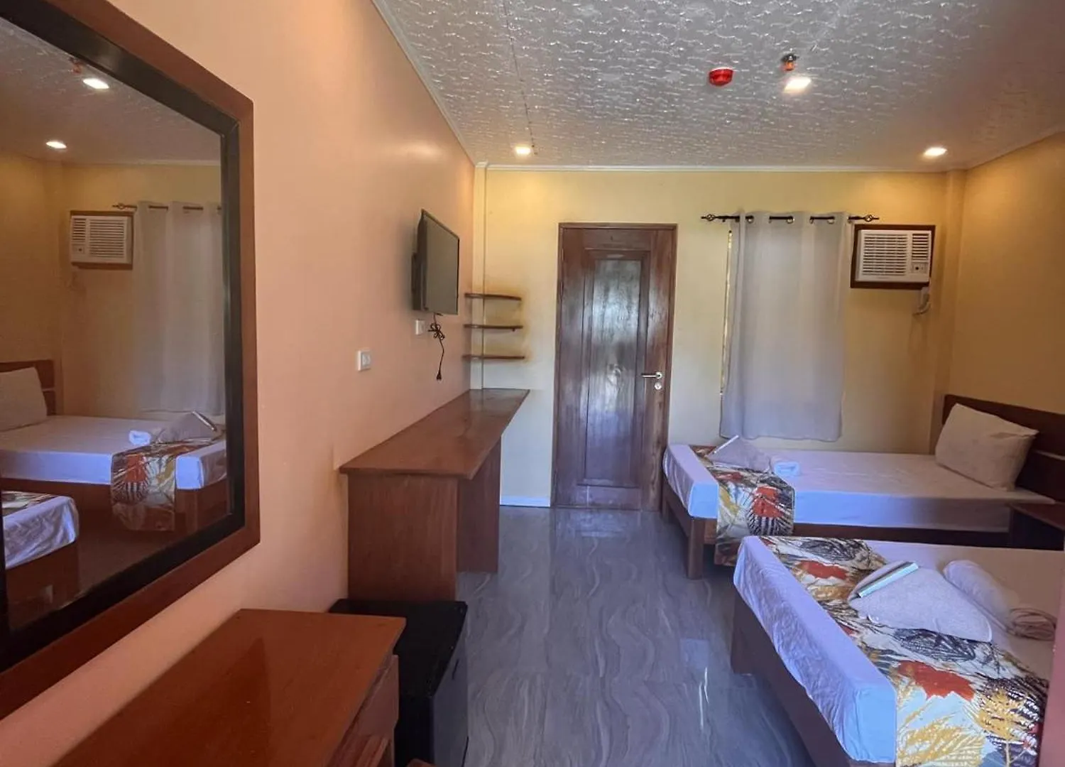 On Board Lifestyle Panglao Resort Room A05 Philippines